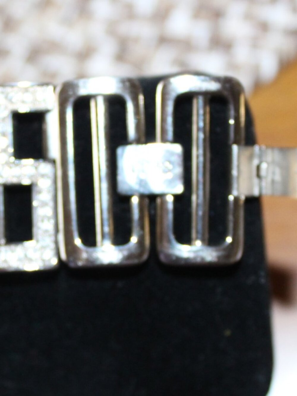 Vintage GUESS bling watch NICE - Picture 6 of 11